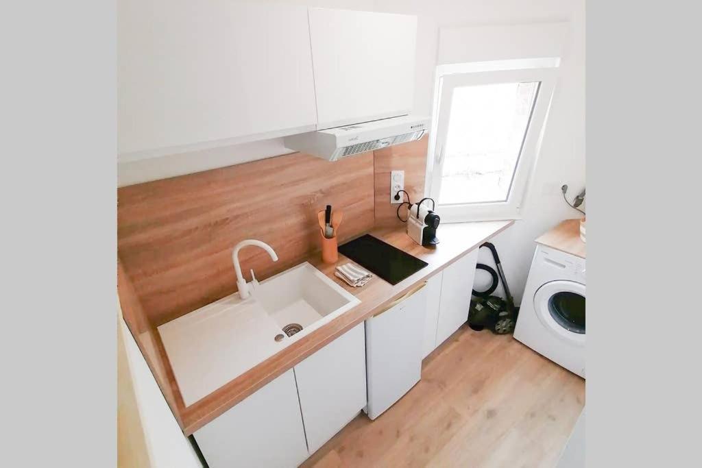 Ferienwohnung Le Cocoon / Proche Gare / Netflix Sens Exterior foto